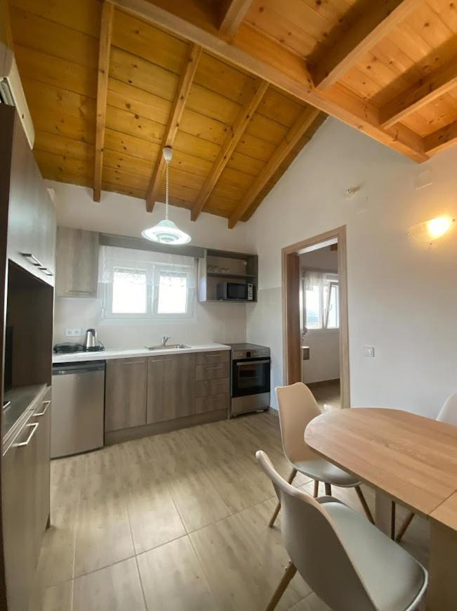 Theo Apartment Marathiász Kültér fotó
